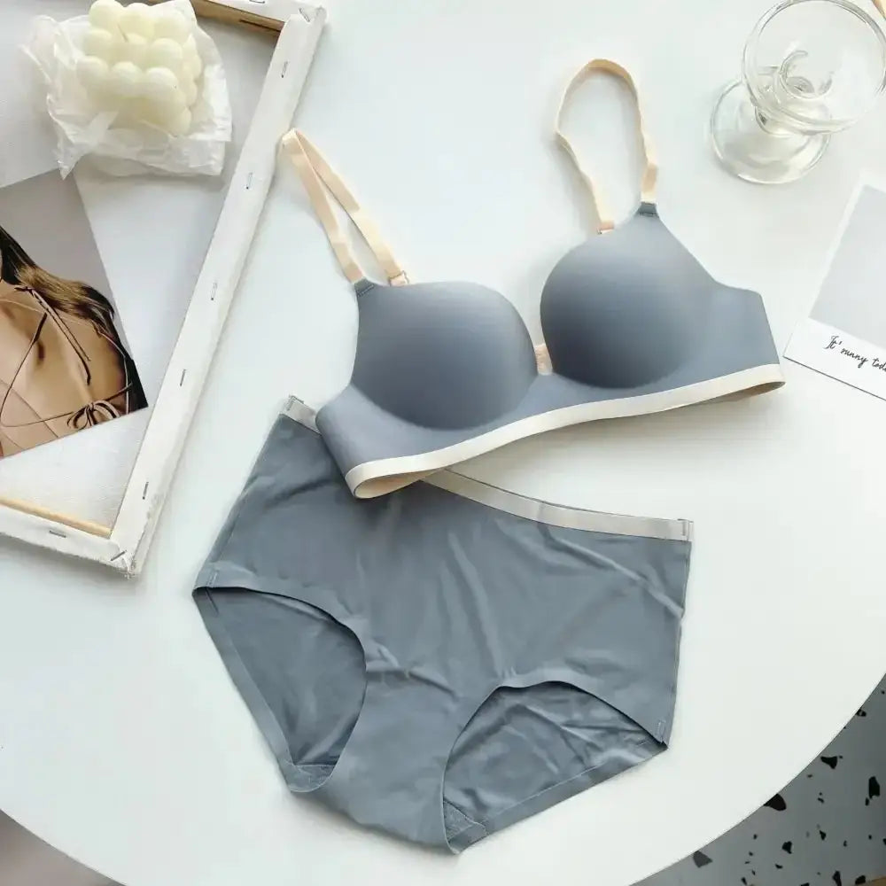 Seamless Bras for Women Comfort Wireless Underwear Women's No Steel Ring Bralette 3/4 Cup Glossy Bra Female 32 34 36 38 Lingerie - The Lady's Haven